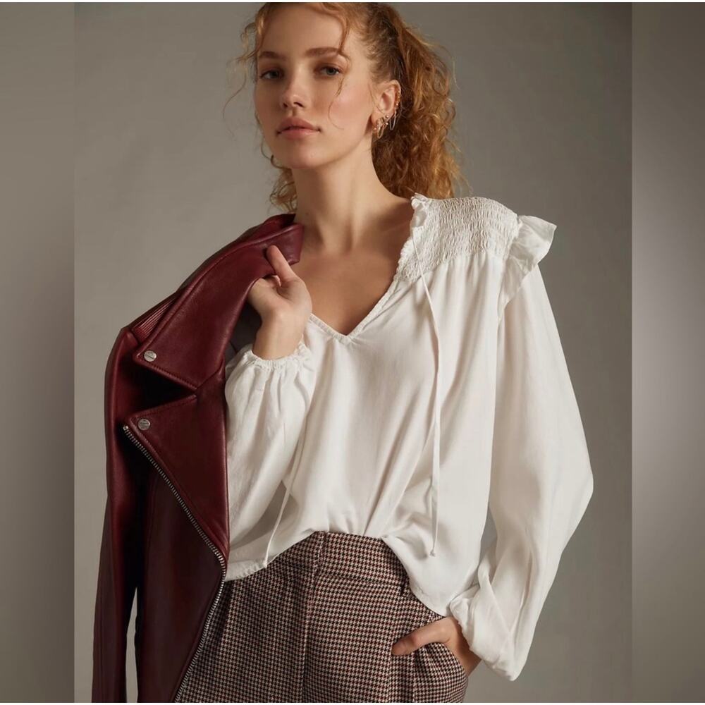 Bella Dahl  white Smocked Tie-Neck Blouse large Anthropologie